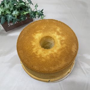 ホールシフォンケーキ